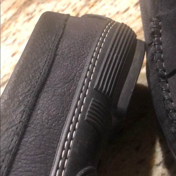 Men’s black slip on loafer; great condition - Picture 5 of 8